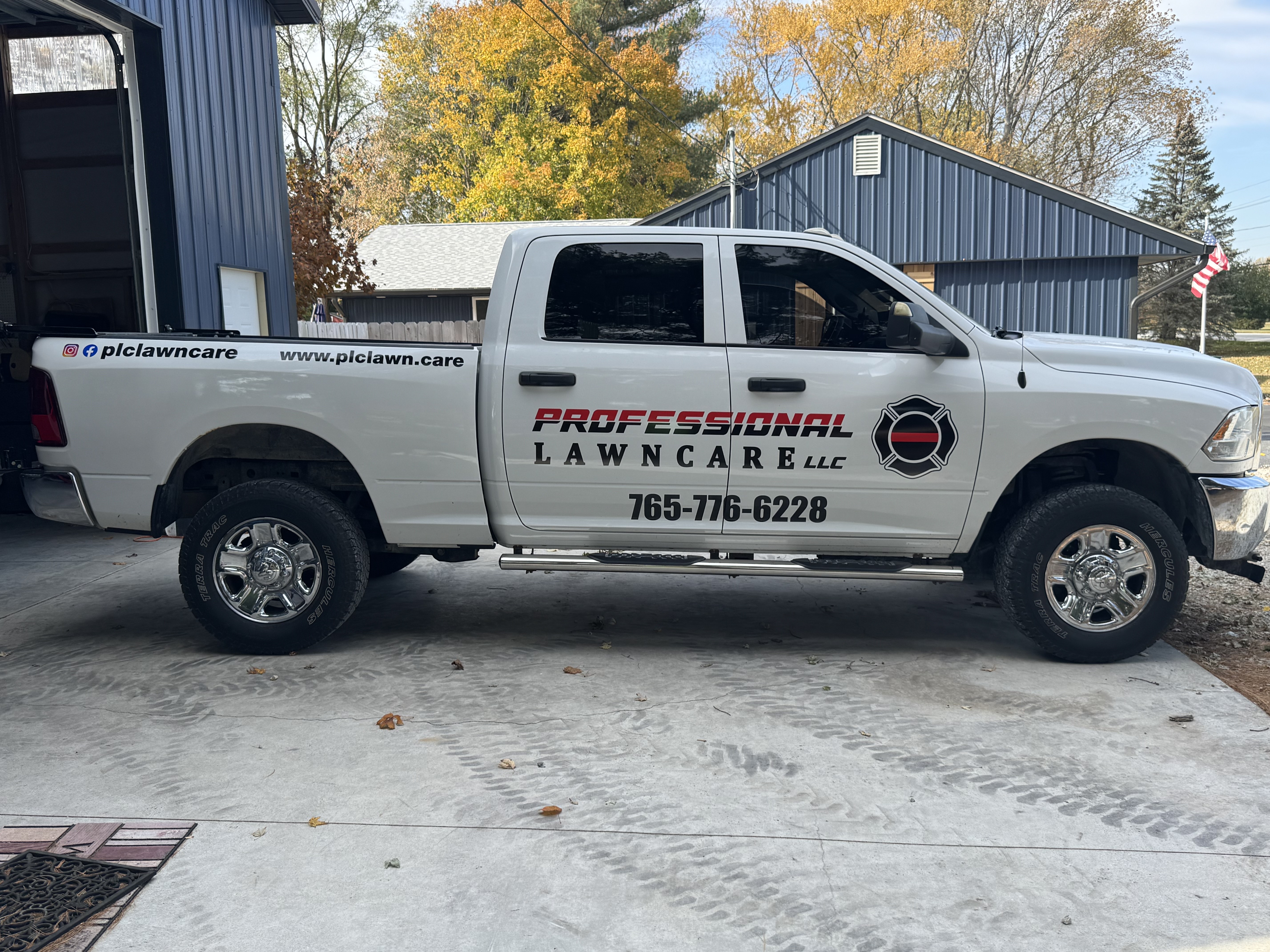 Professional Lawn Care Truck 1